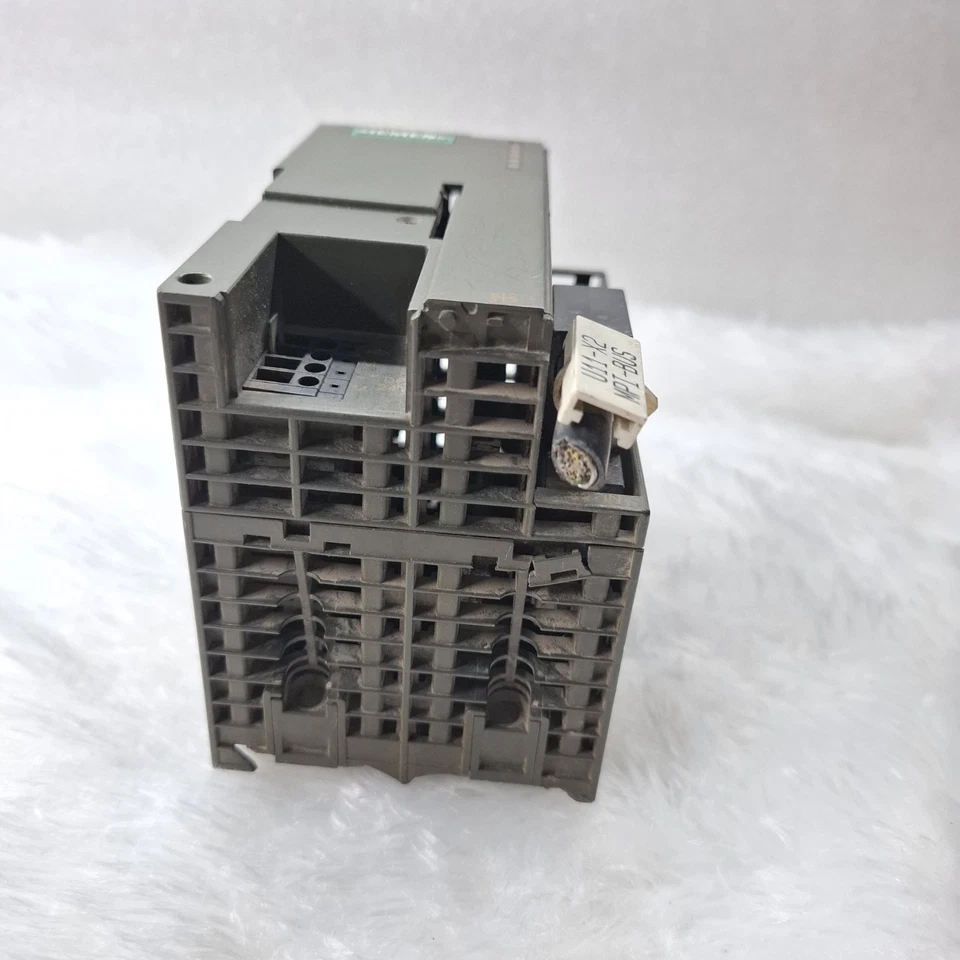 SIEMENS SIMATIC S7 6ES7 361-3CA00-0AA0 SF RED LIGHT ERROR-FOR PARTS/REPAIR